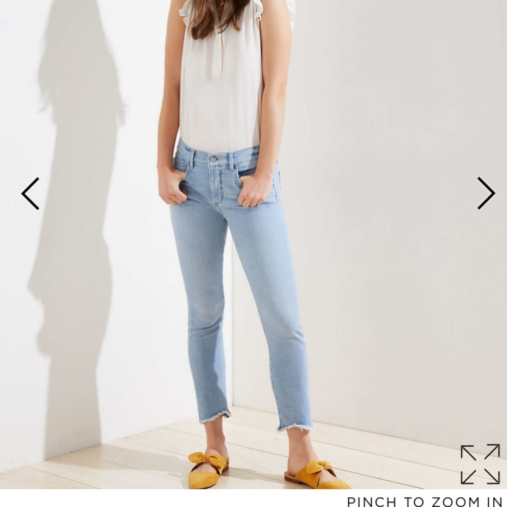 Loft Curvy Skinny Crop